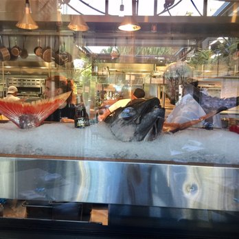 Herringbone Waikiki - open kitchen with seafood on ice display - Seafood Near Me - Honolulu, Hawaii