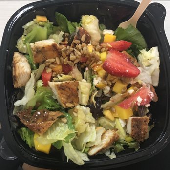 Wendy's - Strawberry mango salad (2017) - Fast Food Near Me - Brooklyn, New York
