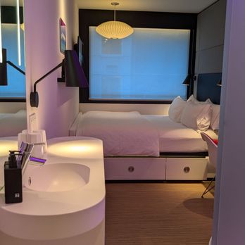 citizenM Seattle South Lake - Hotels Near Me - Seattle, Washington