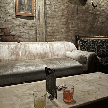 Lincolns - Speakeasies Near Me - Denver, Colorado Lincolns - Speakeasies Near Me - Denver, Colorado