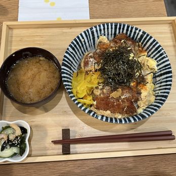 Curry Hyuga - Katsu-Don Set - Japanese Curry Near Me - Cupertino, California Curry Hyuga - Katsu-Don Set - Japanese Curry Near Me - Cupertino, California