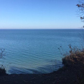 Grant Park - Overlook on a bluff - Golf Near Me - South Milwaukee, Wisconsin