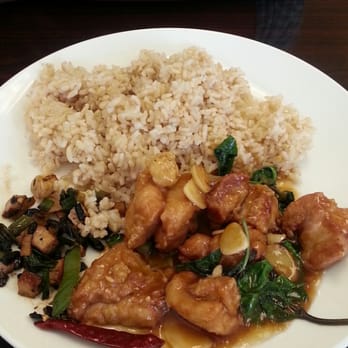 Mama Lee - 3 cup chicken - Chinese Near Me - Bayside, New York
