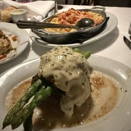 Filet mignon- Oscar style, Lobster Mac & cheese.