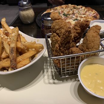 CraftHouse - Chicken strips - Beer Bar Near Me - Rochester, Washington
