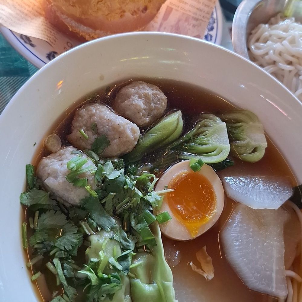 Ken Kee - Seafood Near Me - Chicago, Illinois