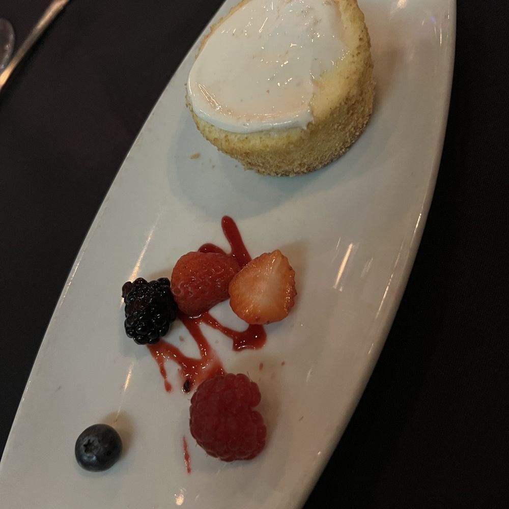 Ruth's Chris Steak House - CLASSIC CHEESECAKE - Steakhouses Near Me - Minneapolis, Minnesota Ruth's Chris Steak House - CLASSIC CHEESECAKE - Steakhouses Near Me - Minneapolis, Minnesota