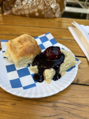 Bang Bang Pie & Biscuits by null