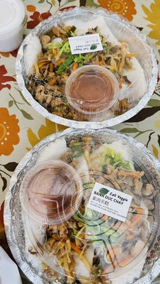 Banh Mi & Che Cali by null