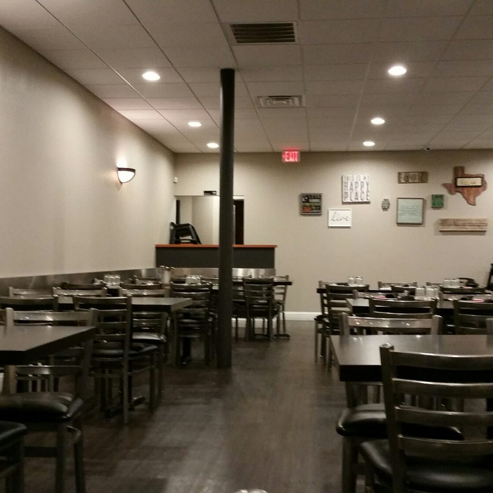 BBQ Tonite Modern Indo-Pak Kitchen - Nice interior - Indian Near Me - Carrollton, Texas BBQ Tonite Modern Indo-Pak Kitchen - Nice interior - Indian Near Me - Carrollton, Texas