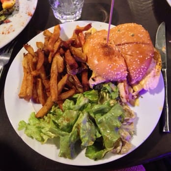 Le Saleya - Burger chicken curry & chèvre - Restaurants Near Me - Montpellier, 34 Le Saleya - Burger chicken curry & chèvre - Restaurants Near Me - Montpellier, 34