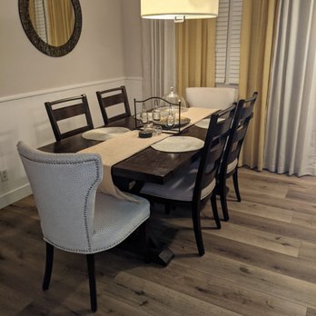 Gonzalez Floor Installations - Final, dining room. - Flooring Near Me Gonzalez Floor Installations - Final, dining room. - Flooring Near Me