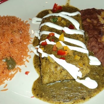 El Cholo - chicken tamale - Mexican Near Me - Los Angeles, California El Cholo - chicken tamale - Mexican Near Me - Los Angeles, California