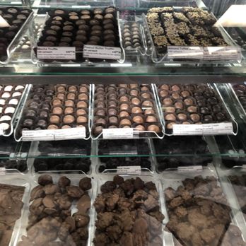 Kilwins Ice Cream - Chocolate - Fudge - Desserts Near Me - Clearwater Beach, Florida Kilwins Ice Cream - Chocolate - Fudge - Desserts Near Me - Clearwater Beach, Florida