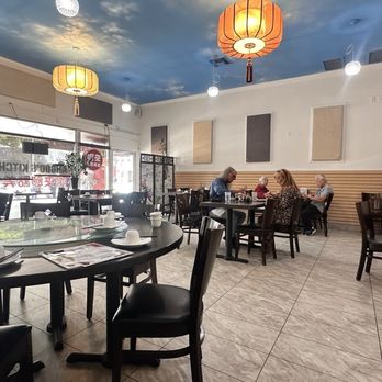 Ahgoo's Kitchen - Dining area - Chinese Near Me - Temple City, California