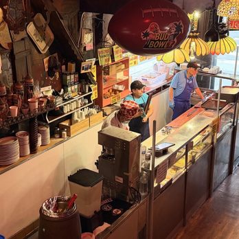 Tommy's Joynt - The food line! Great guys! - American Near Me - San Francisco, California