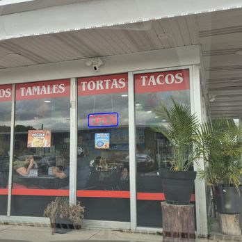 Tamales El Guero - Mexican Near Me - Wadsworth, Illinois Tamales El Guero - Mexican Near Me - Wadsworth, Illinois