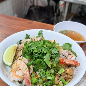 Lunette - Dry noodle - Cambodian Near Me - San Francisco, California