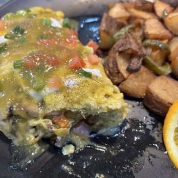 Mario's Early Toast - Folsom Omelette with verde salsa. - Breakfast & Brunch Near Me - Rocklin, California