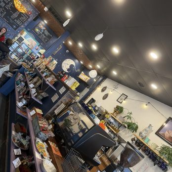 Harvest Moon Coffee & Chocolates - Coffee & Tea Near Me - Natrona Heights, Pennsylvania