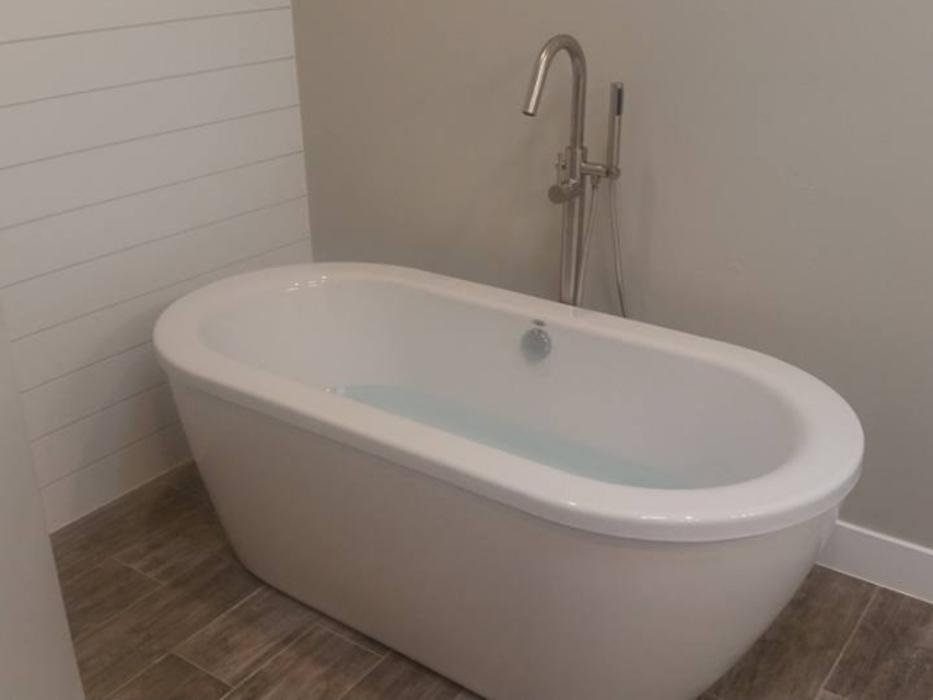 Slide of DLH Plumbing