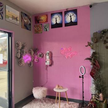 Selfie Studio Tea Lounge - Bubble Tea Near Me - Lockeford, California