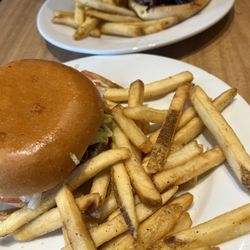 Brunk’s Butchery - Brunk's Burger 6oz / brisket burger