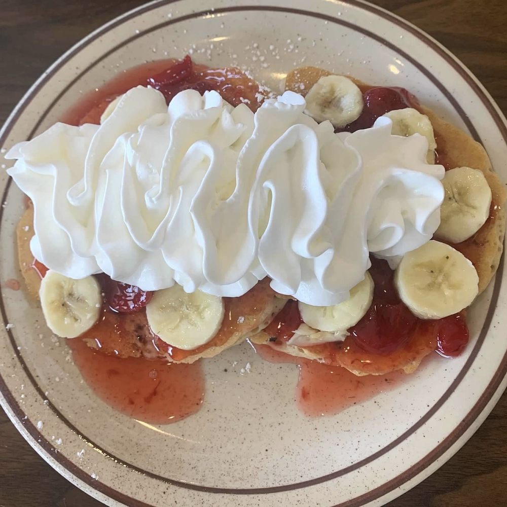 Sun Rise Cafe - Strawberry and Banana pancakes with whipped cream - American Near Me - Fort Wayne, Indiana Sun Rise Cafe - Strawberry and Banana pancakes with whipped cream - American Near Me - Fort Wayne, Indiana