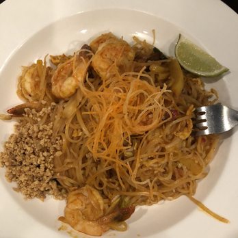 Hachi - Shrimp Pad Thai - Japanese Near Me - Middletown, Connecticut Hachi - Shrimp Pad Thai - Japanese Near Me - Middletown, Connecticut
