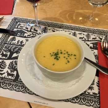 Swiss Chuchi - Potato soup - Fondue Near Me - Zürich, ZH Swiss Chuchi - Potato soup - Fondue Near Me - Zürich, ZH