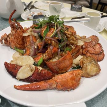 New Mandarin Seafood Restaurant - Lobster stir fry - Dim Sum Near Me - Vancouver, British Columbia