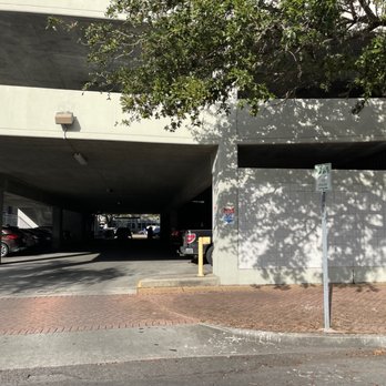 United States Post Office - Parking garage - Post Offices Near Me - New Orleans, Louisiana United States Post Office - Parking garage - Post Offices Near Me - New Orleans, Louisiana