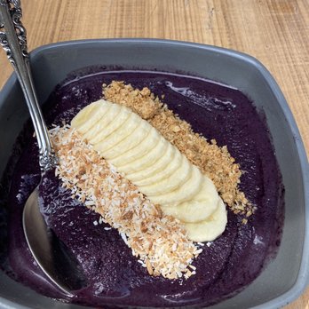 Bar Siena - Blueberry Açaí Bowl - Italian Near Me - Chicago, Illinois
