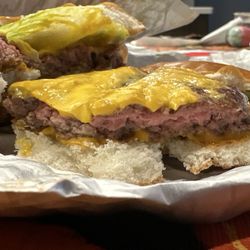 Wendy's - Extra Rare Burger