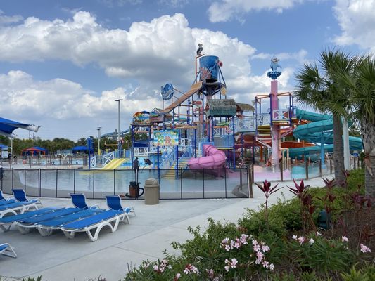 Island H2O Water Park by null