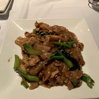 BKNY Thai Restaurant - Chicken pad see ew. Used a little too much soy sauce. Could have been a little sweeter. Chicken tasted charred - Thai Near Me - Bayside, New York