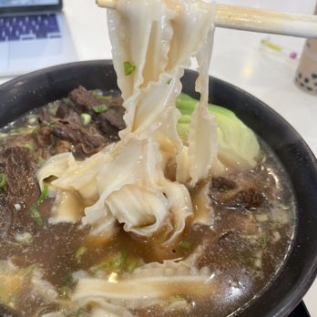 i-Tea - Beef noodle soup with unique noodles. Really good. - Bubble Tea Near Me - San Leandro, California