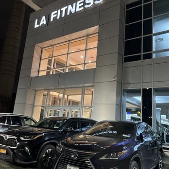 LA Fitness - Gym - Gyms Near Me - Bronx, New York