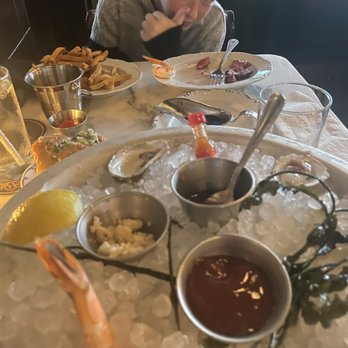 Loch Bar - Oysters and shrimp - Seafood Near Me - Houston, Texas Loch Bar - Oysters and shrimp - Seafood Near Me - Houston, Texas