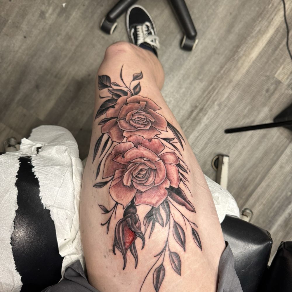 Maya Forman - Tattoo Artist (@mayavulpes) · Bethlehem, PA · Instagram  photos and videos, image size:1000x1000