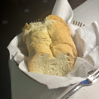 Gilò - Bread - Piano Bars Near Me - Florence, FI