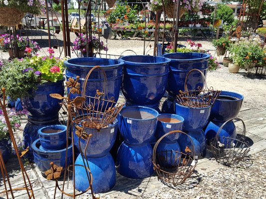 Jonker's Garden, 897 Lincoln Ave, Holland, MI 49423, US - MapQuest