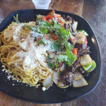 Hiccups Veo Cafe - Garlic noodles and shaken beef - Asian Fusion Near Me - Carson, California Hiccups Veo Cafe - Garlic noodles and shaken beef - Asian Fusion Near Me - Carson, California