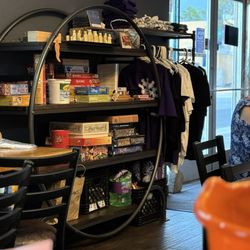 Ancora Cafe - Look at all the games!