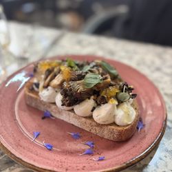 Avocado toast
