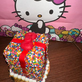 Hello Kitty Cafe - Cafes Near Me - Irvine, California