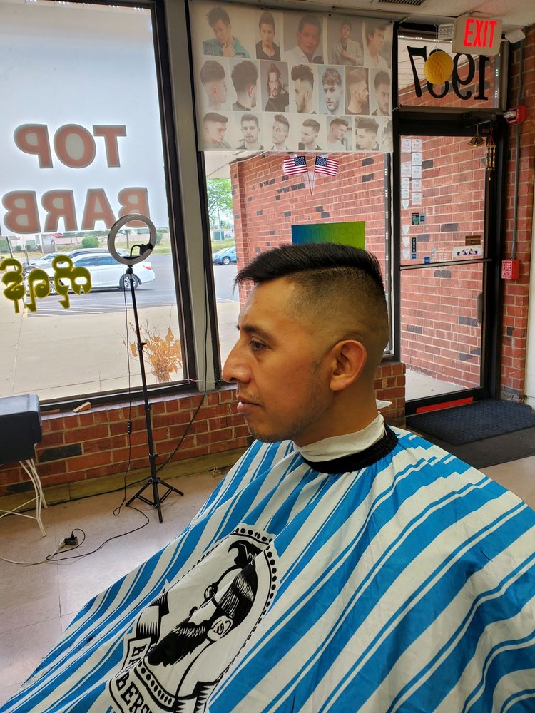 Top Bonnie Barber Shop Logo