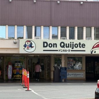 Don Quijote - Front of store - International Grocery Near Me - Honolulu, Hawaii