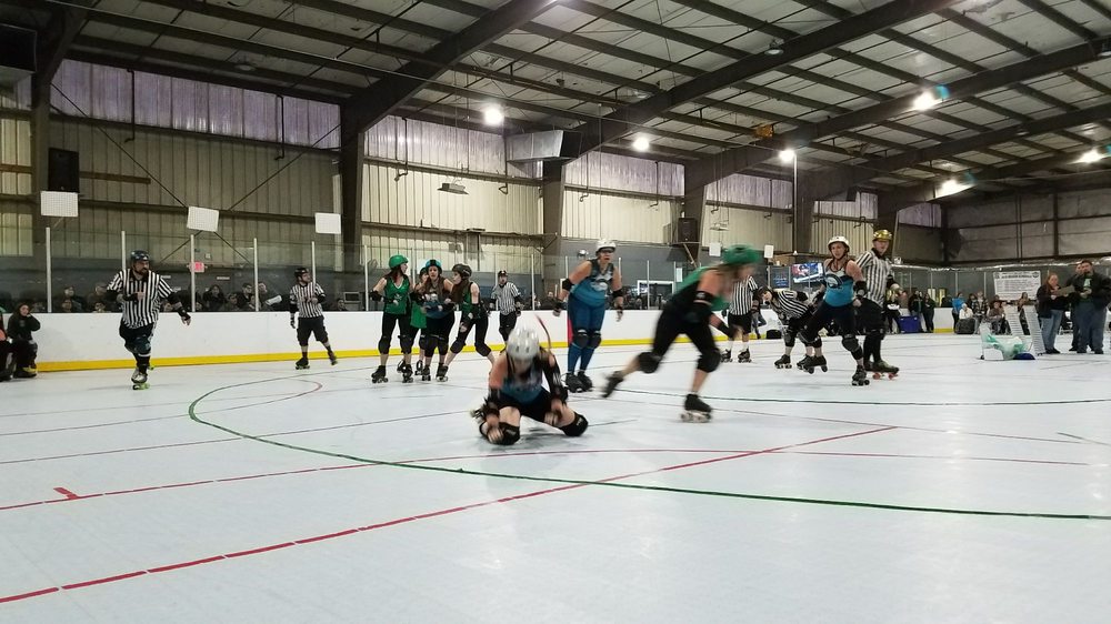 STOCKTON INDOOR SPORTS COMPLEX 47 Photos & 36 Reviews Skating Rinks