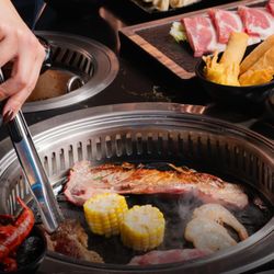 Top Pot K BBQ & Hot Pot - North Wales - The sizzle says it all.
Grilled to perfection. Served fresh.
Ready when you are.
#toppotkbbq #kbbq #ayce #allyoucaneat